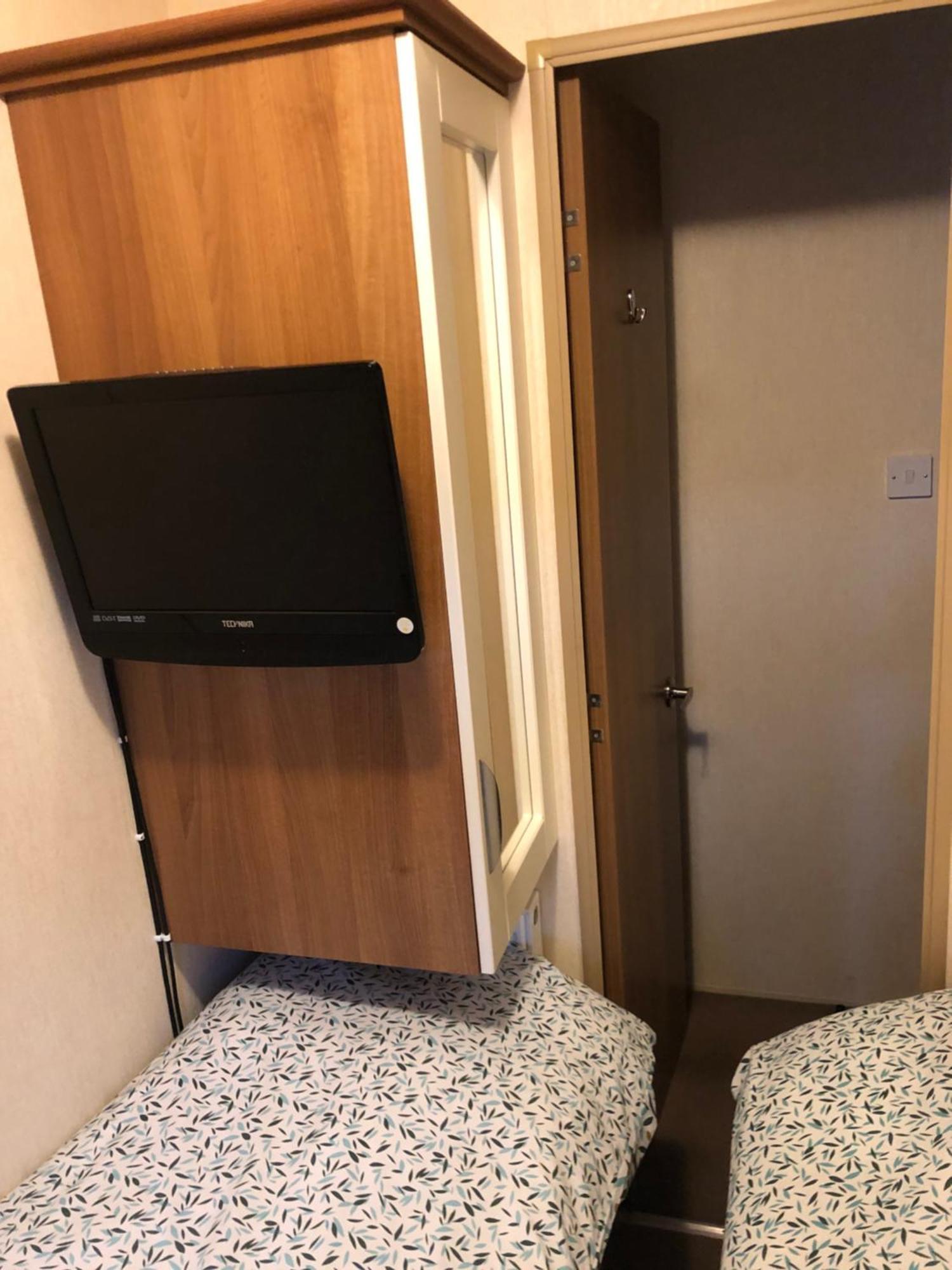 Two X 8 Berth Static Caravan On Lyons Robin Hood Rhyl North Wales Meliden Exterior photo